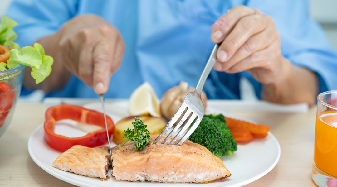 7 Pola Makan Sehat untuk Dukung Pemulihan Kelumpuhan